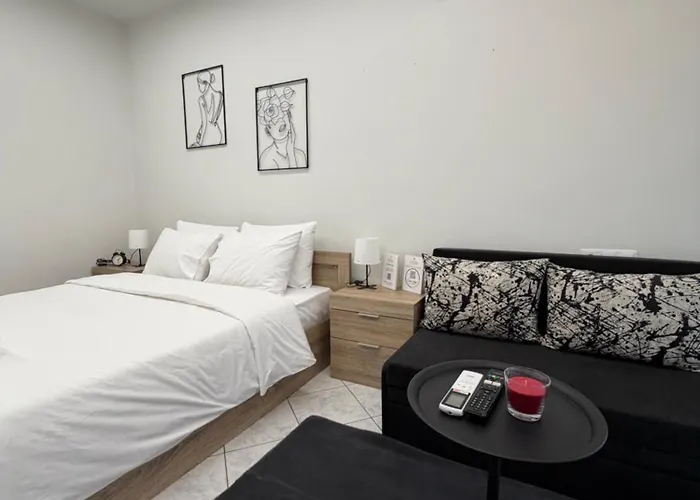 アパート Velorea Exclusive Residences テッサロニキ