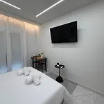Velorea Residences Apartamento *